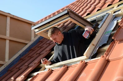Pose de fenêtres de toit Velux à Magrin